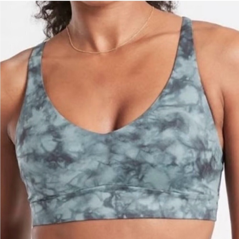 Athleta Solace sports bra size XXL D-DD, riptide grey